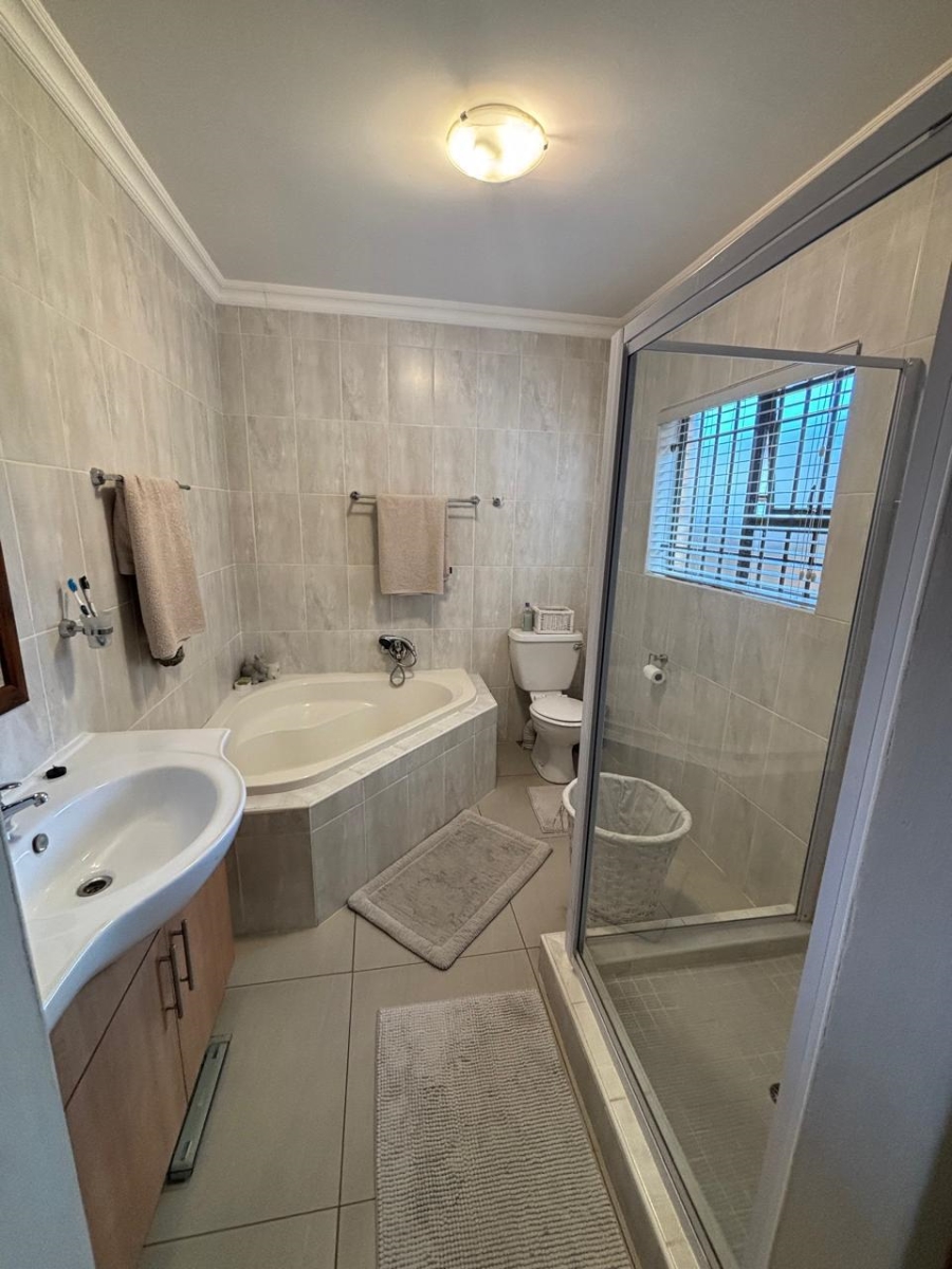 3 Bedroom Property for Sale in Hillcrest Northern Cape